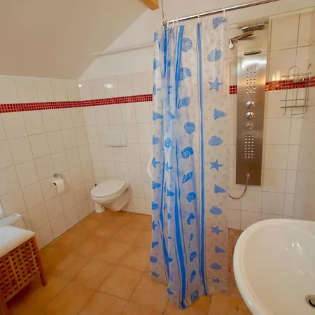 Ferienhaus-mackeriege Holiday home